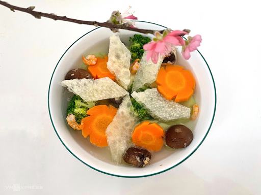 Canh bóng thập cẩm